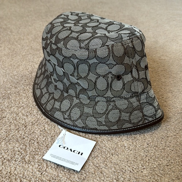 Coach Bucket hat